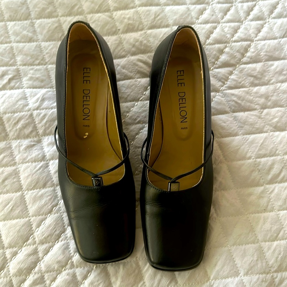 Elle Dellon Paris vintage heels